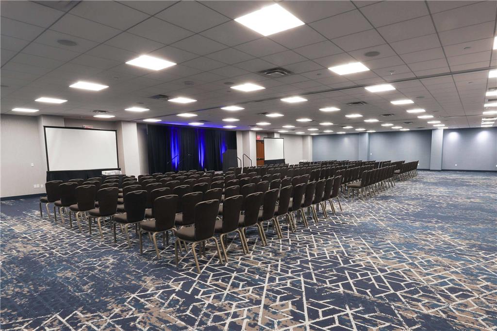 Radisson Plaza Hotel at Kalamazoo Center - photo 166