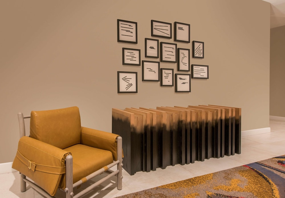 DoubleTree by Hilton Austin - photo 32
