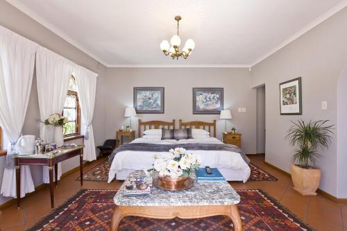Tiana Guest House