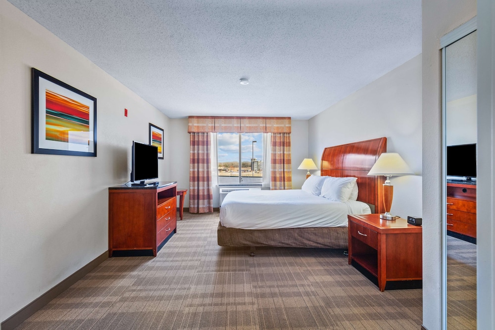 Hilton Garden Inn Starkville - photo 45