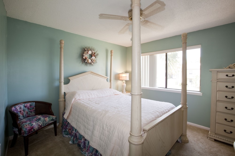 Portside Resort by Panhandle Getaways - photo 4