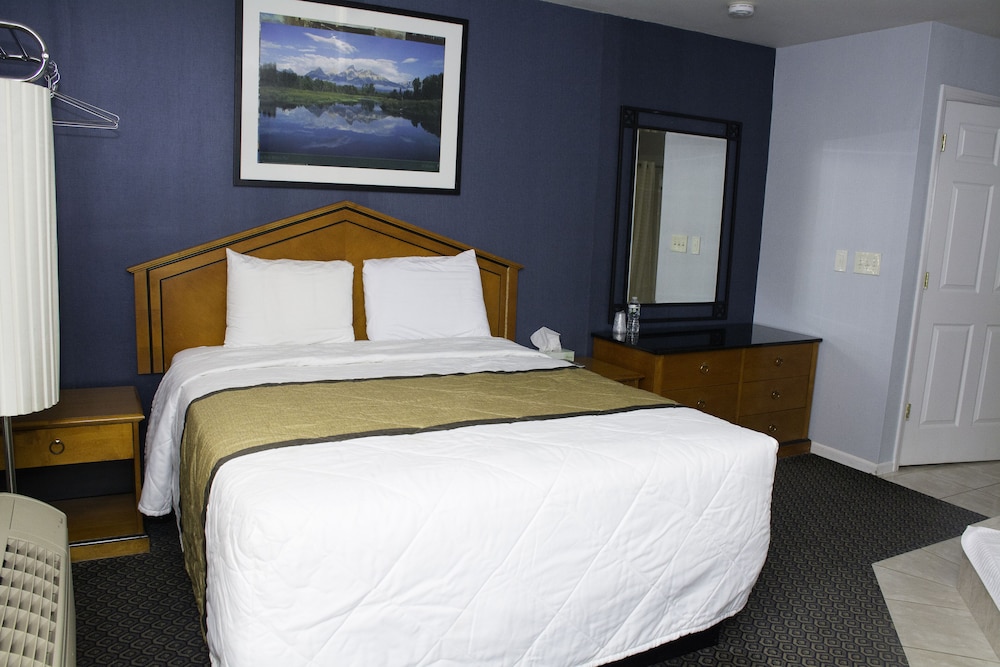 At 9 Motel - photo 17