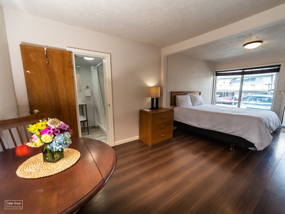Terimore Motel Lodging By the Sea - photo 15