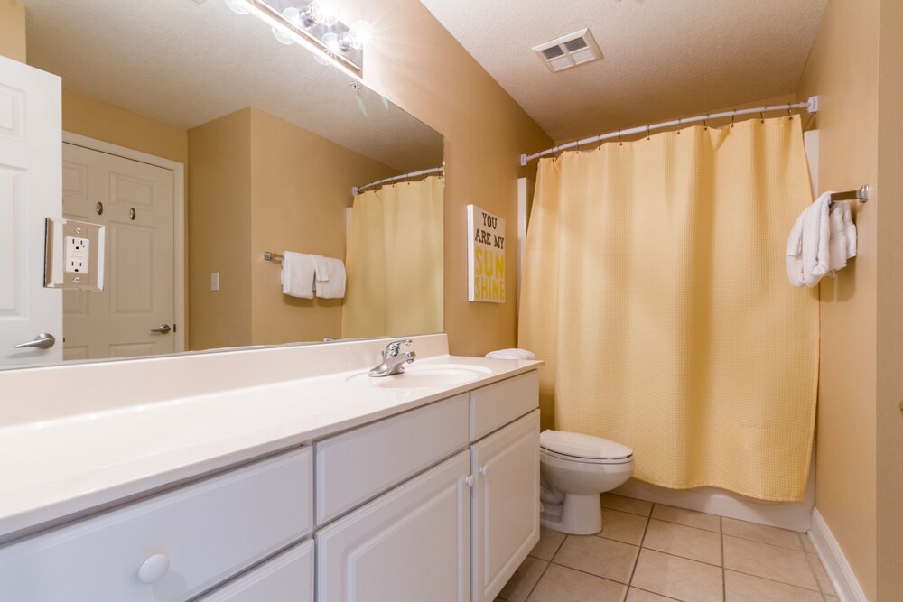 Crystal Shores by Luxury Gulf Rentals - photo 47