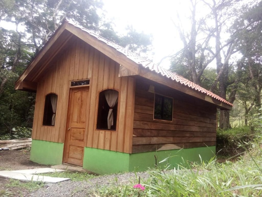 Monteverde Romantic Cabañas 5minutes mtv park — 4-Star Luxury Hotel in Monteverde, Costa Rica