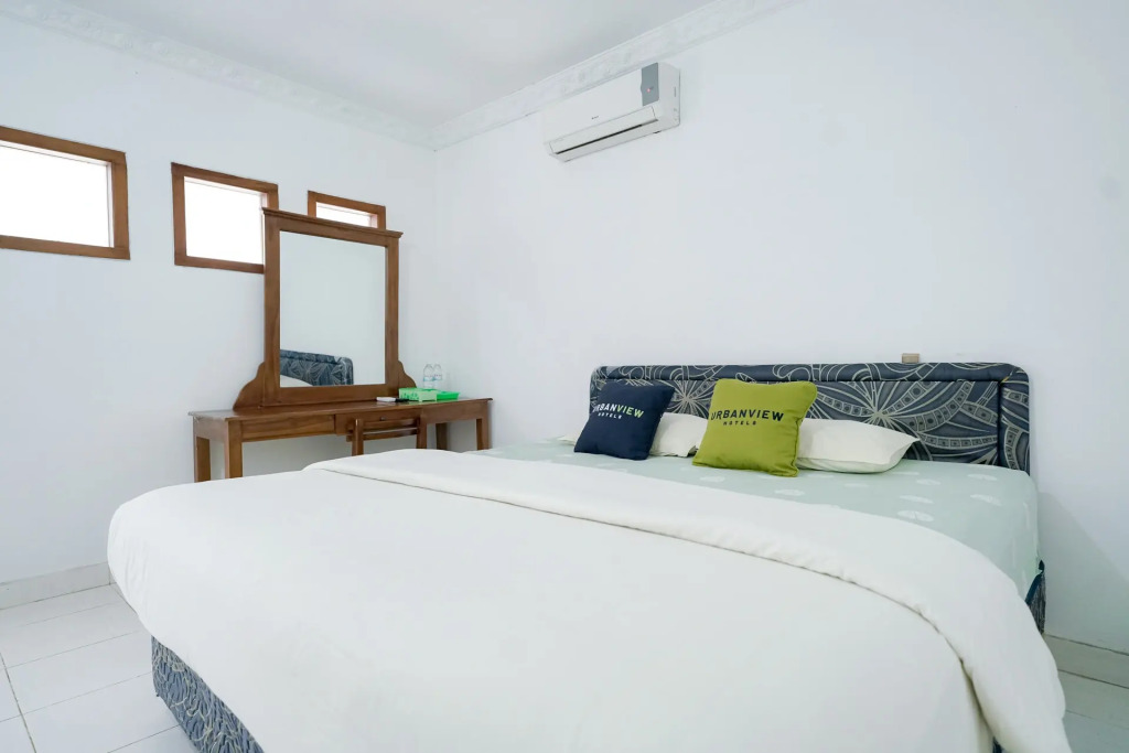 Urbanview Hotel Syariah Ratu Kuring Gisting by RedDoorz in Bandar Lampung, Indonesia