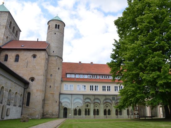 Michaeliskloster Tagungsstatte — Hildesheim