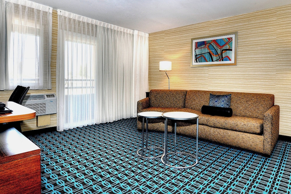 Fairfield Inn & Suites Los Angeles Rosemead - photo 23