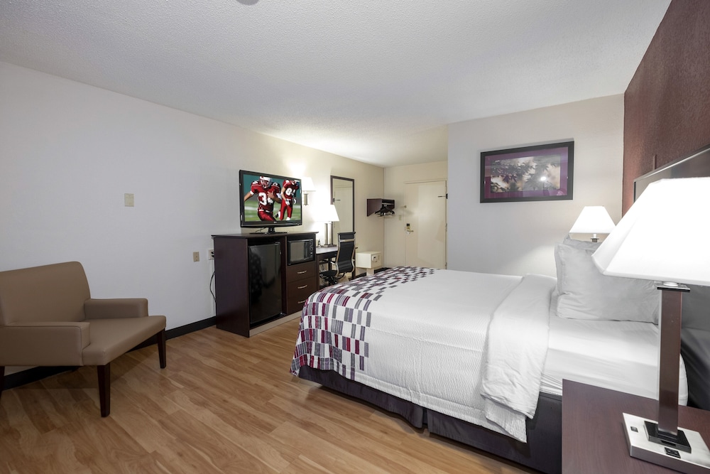 Red Roof Inn Warrenton - photo 11