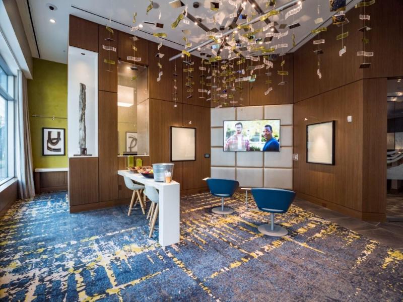 Global Luxury Suites Bethesda Chevy Chase - photo 12