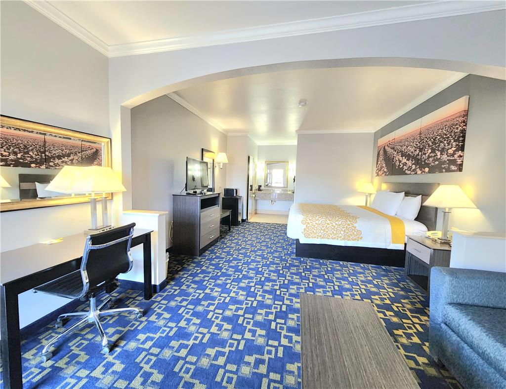 Days Inn by Wyndham Robstown - photo 18