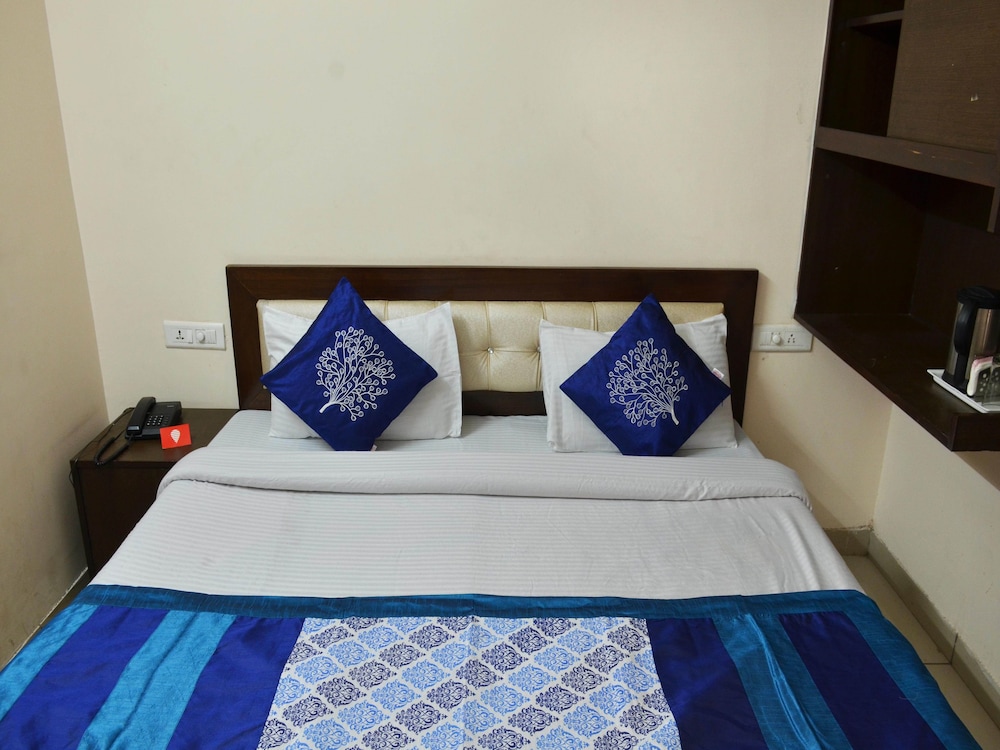 OYO 6298 Motel Divine