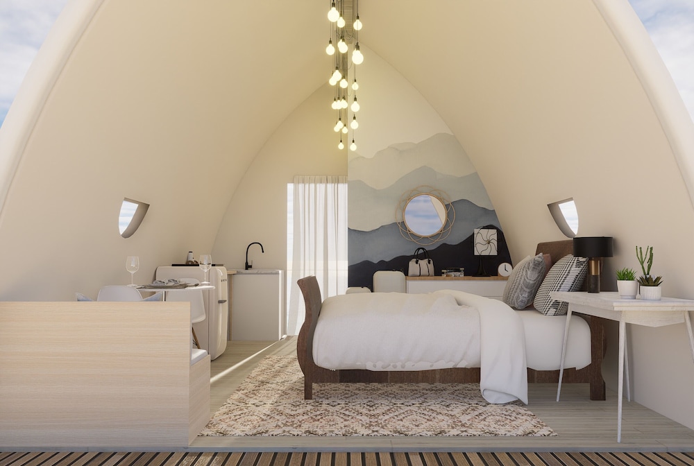 Floating Home in Reef Resort Unit 13 — hotel in Samal