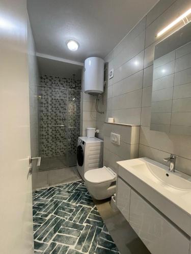 Lovely apartment in Peja Citycenter — Pec — photo 2