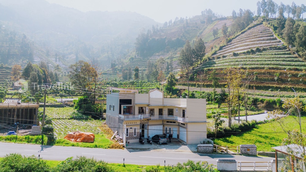 Kurniawan By Travelink in Wonosobo, Indonesia