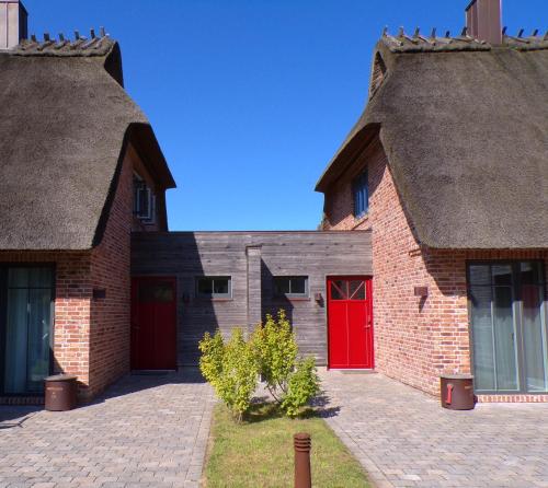 Reetdorf Geltinger Birk Malerhaus Wollgras in Kappeln, Germany