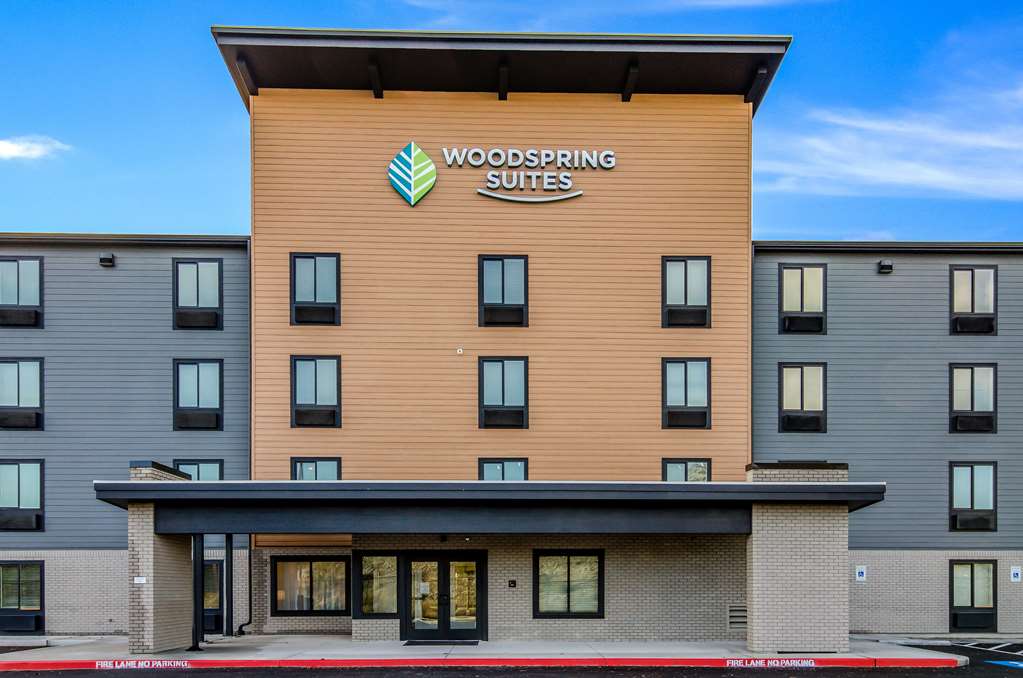 WoodSpring Suites Tacoma Lakewood - photo 2