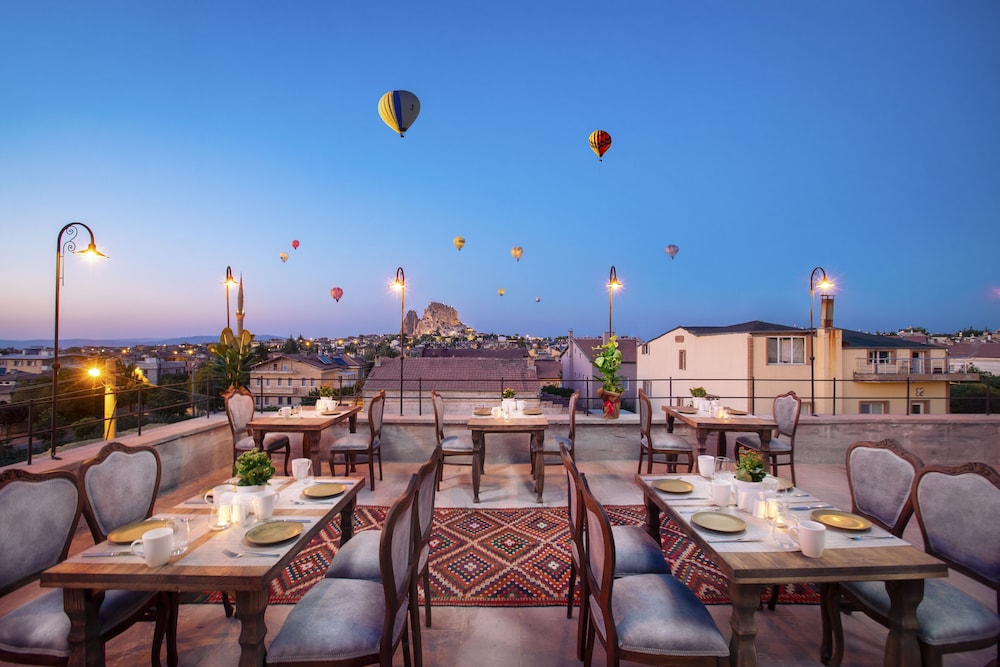 Cappadocia Pyramid Stone House — 5-Star Luxury Hotel in Nevsehir, Turkey