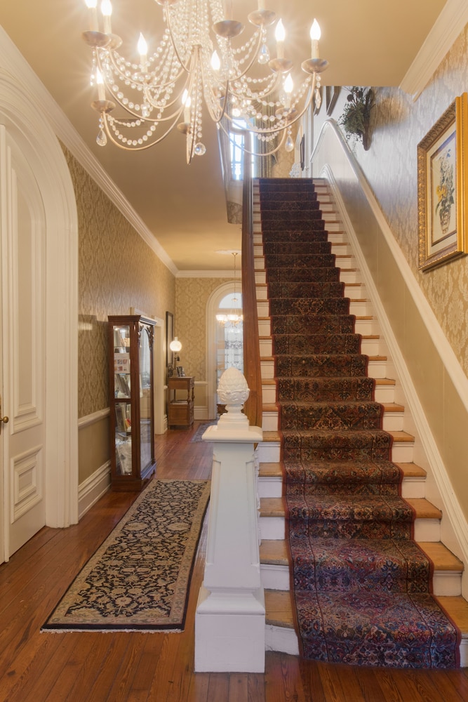 Hamilton Turner Inn - photo 93