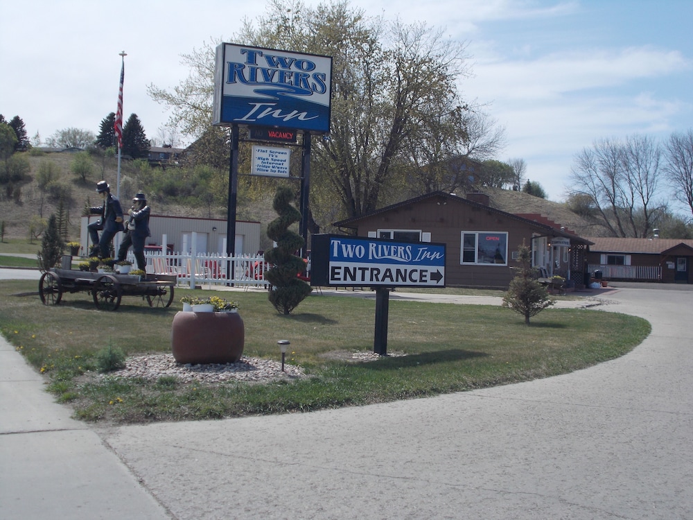 Two Rivers Inn West - photo 43