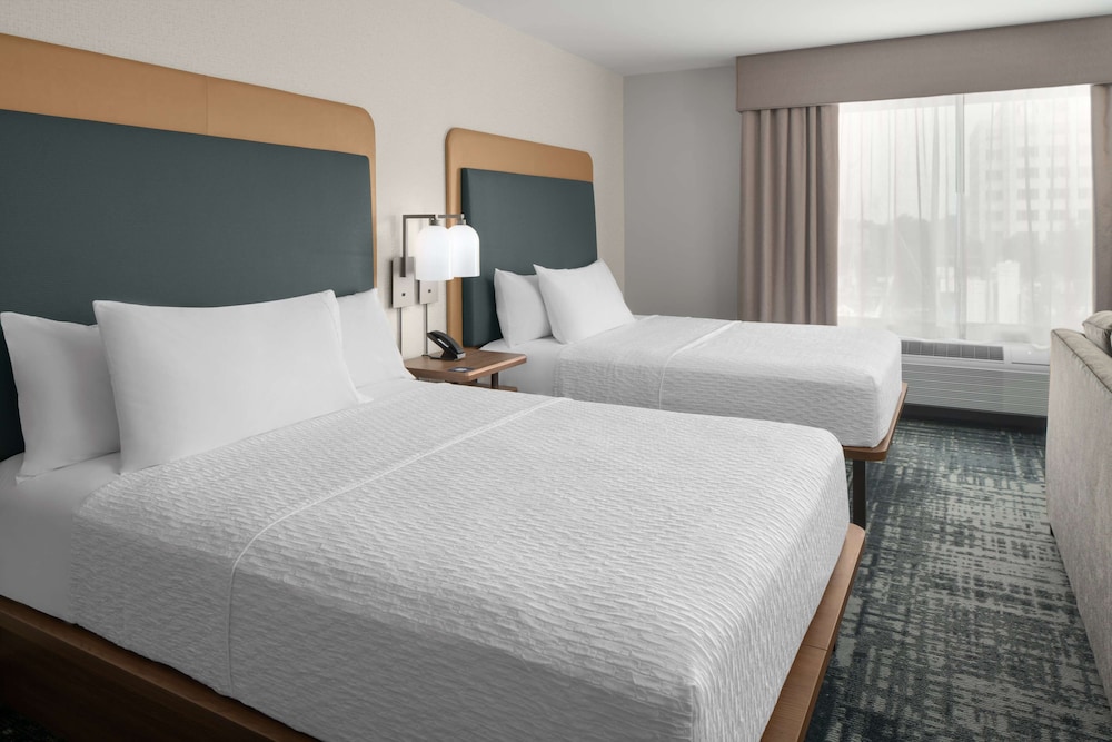Homewood Suites by Hilton Charlotte Uptown First Ward - photo 14