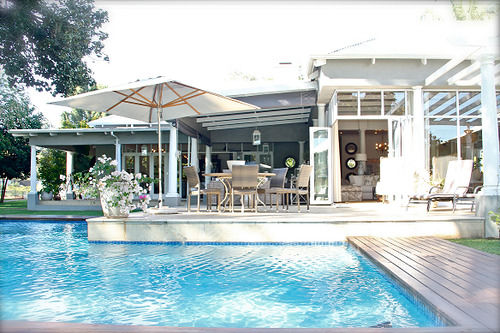 Highlands House — 4-Star Luxury Hotel in Harare, Zimbabwe
