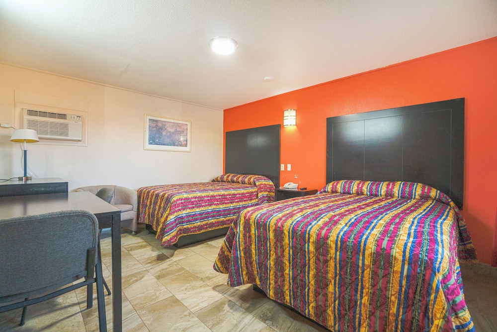 Vali Ho Motel By OYO Weslaco Mercedes - photo 18