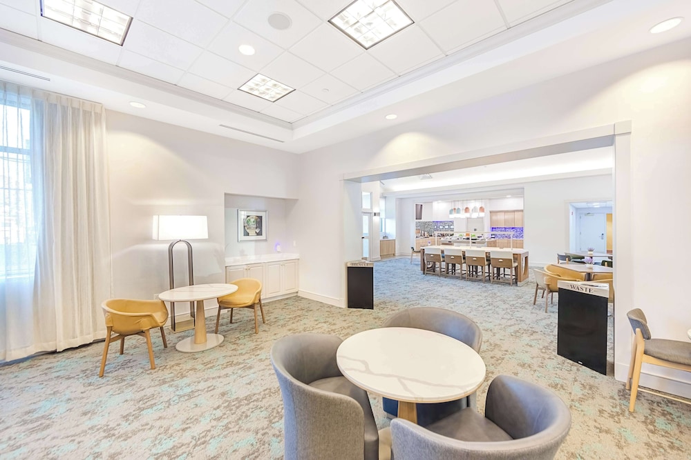 Homewood Suites by Hilton East Rutherford Meadowlands - photo 94