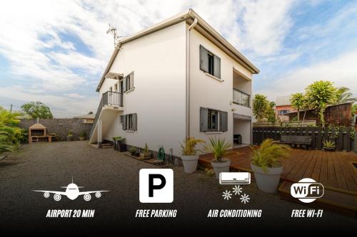 Évasion Créole à Saint André II Parking Clim in Saint-Andre, Réunion