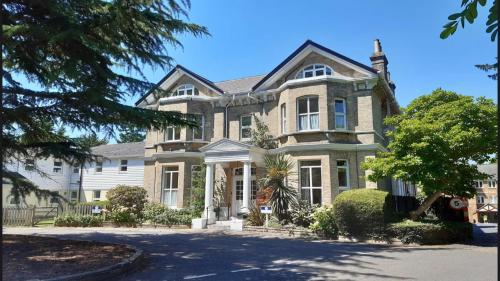 The Elder Grove Epsom - carbon neutral hotel in Epsom