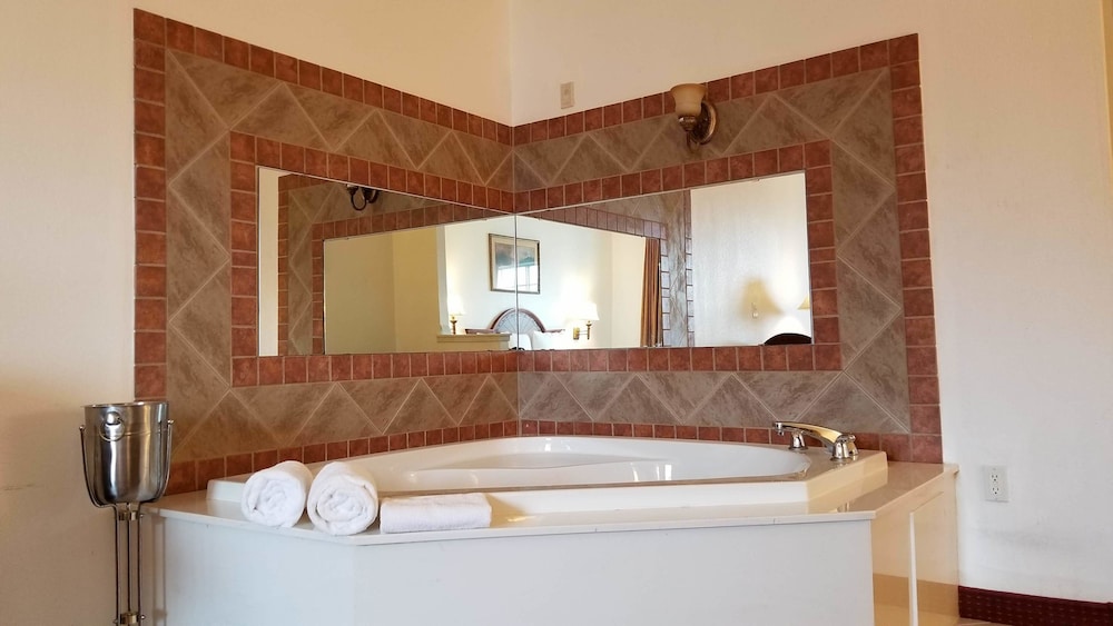 FairBridge Inn & Suites Cleburne - photo 28