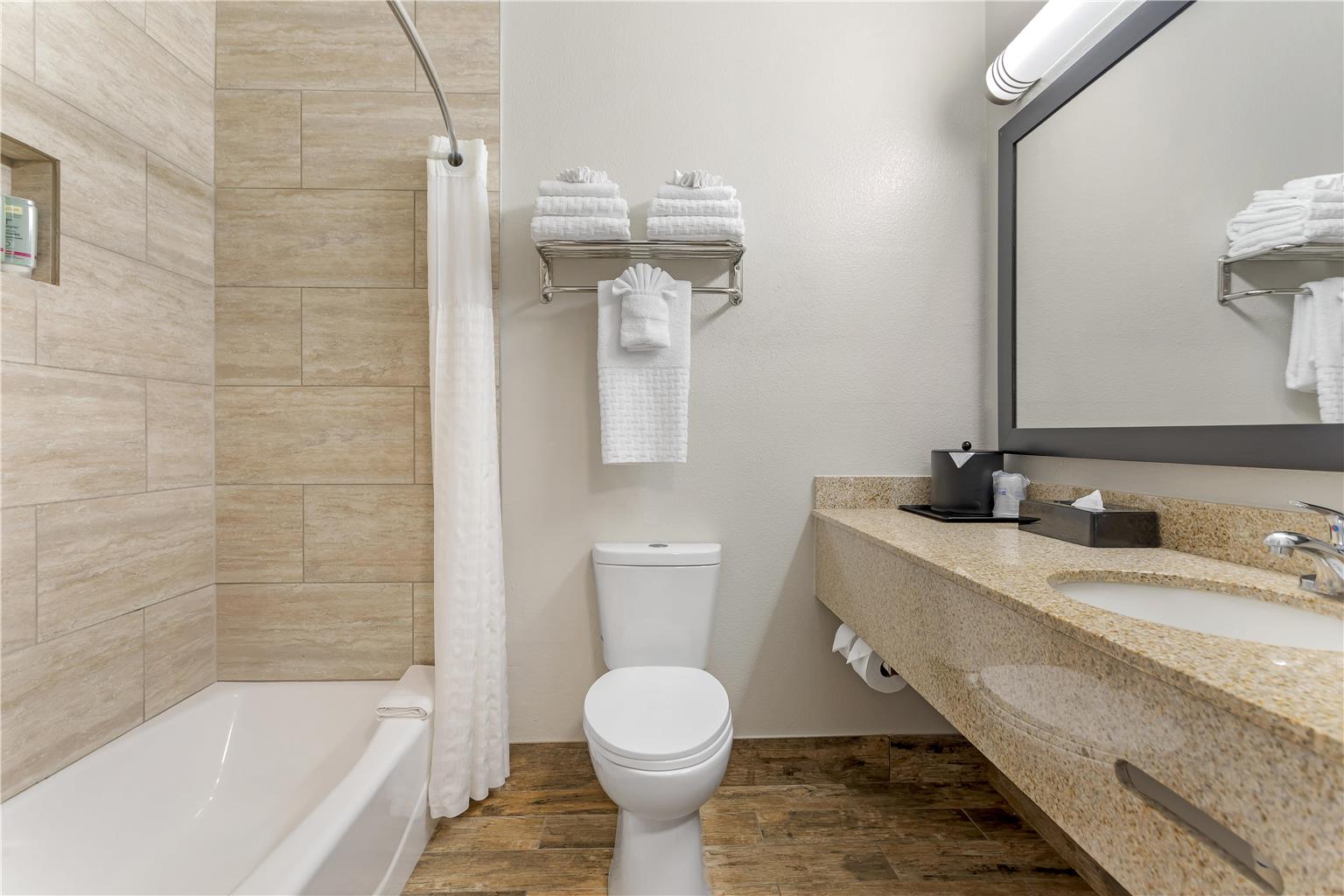 Best Western Kettleman City Inn & Suites - photo 45
