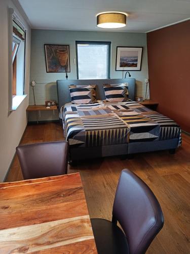 KNUS tiny gardenhouse — hotel in Doorn