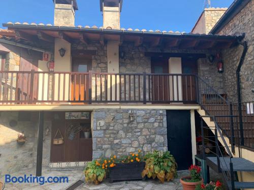 Ca L'isidret — hotel in Lles De Cerdanya