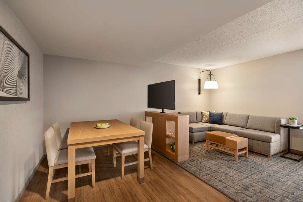 Hyatt Place Tucson Central - photo 21