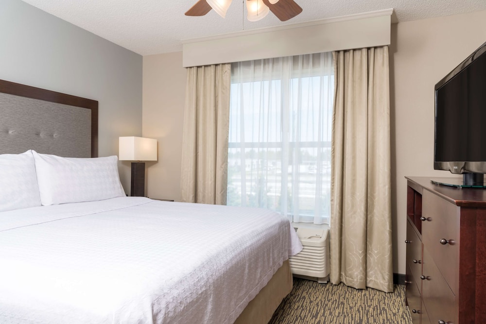 Homewood Suites by Hilton Indianapolis Northwest - photo 6