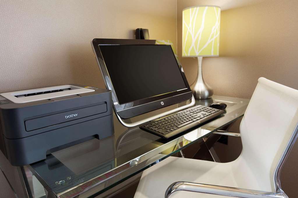 Country Inn & Suites by Radisson San Carlos CA - photo 12
