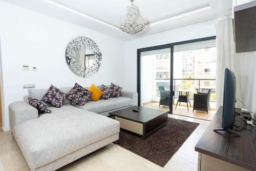 Appartement avec piscine — 4-Star Luxury Hotel in Rabat, Morocco