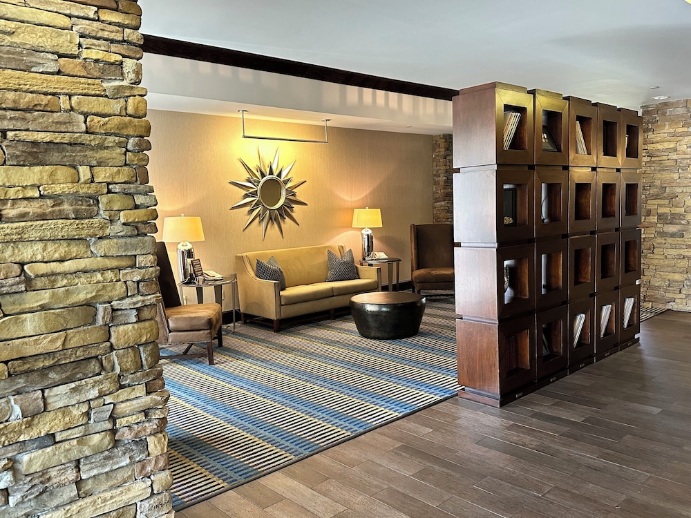 Hampton Inn by Hilton Columbus South Fort Benning - photo 4