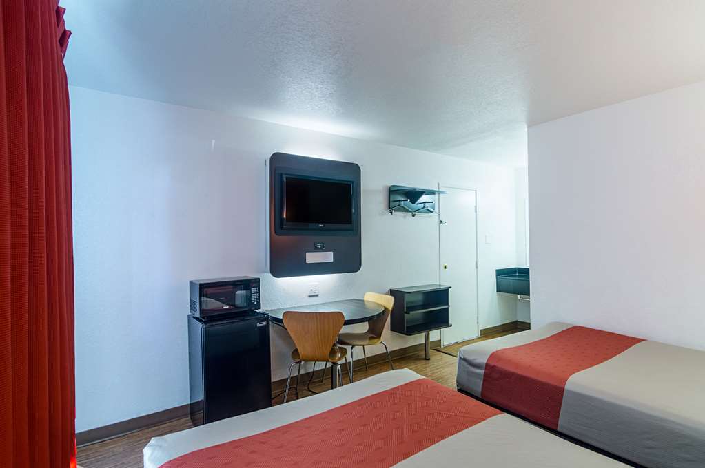 Motel 6 Ardmore OK - photo 14