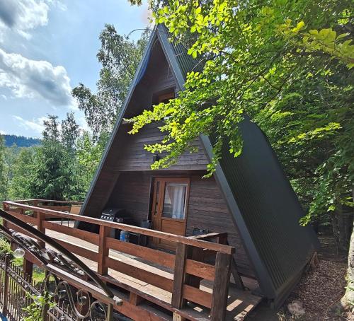 Domek całoroczny nad zalewem u podnóża Gór Stołowych in Radkow, Poland