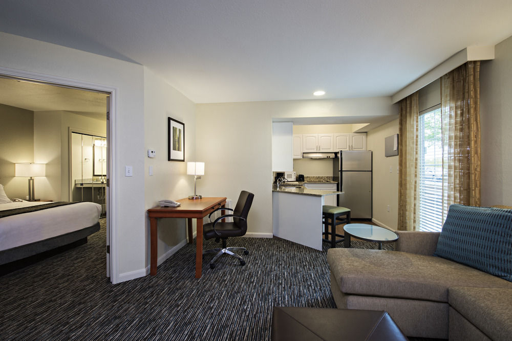 HYATT house Gaithersburg - photo 11