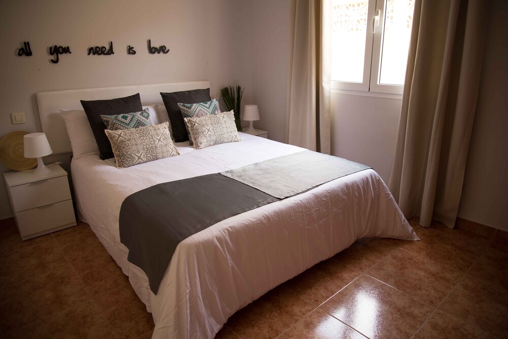 Lightbooking Pool & Cool Caleta de Fuste — Antigua — photo 4