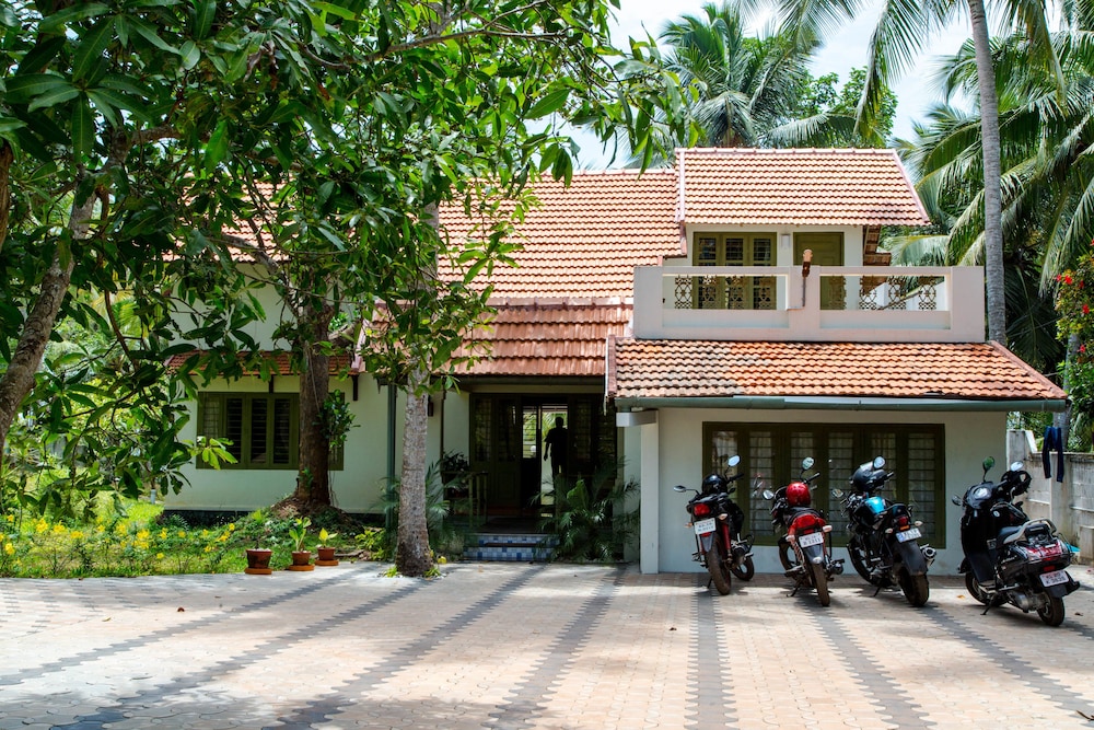 OYO 6814 Hill Gardens in Thiruvananthapuram, India