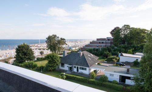 Bungalow Kleine Tanne — 4-Star Luxury Hotel in Gromitz, Germany