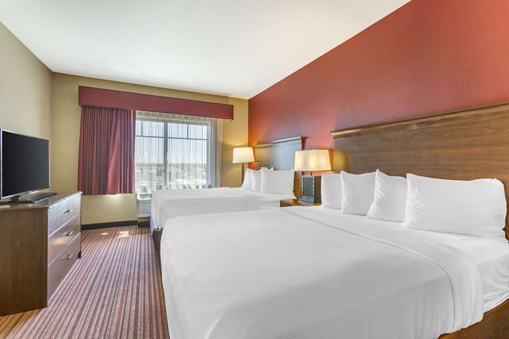 Best Western Plus Chandler Hotel & Suites - photo 21