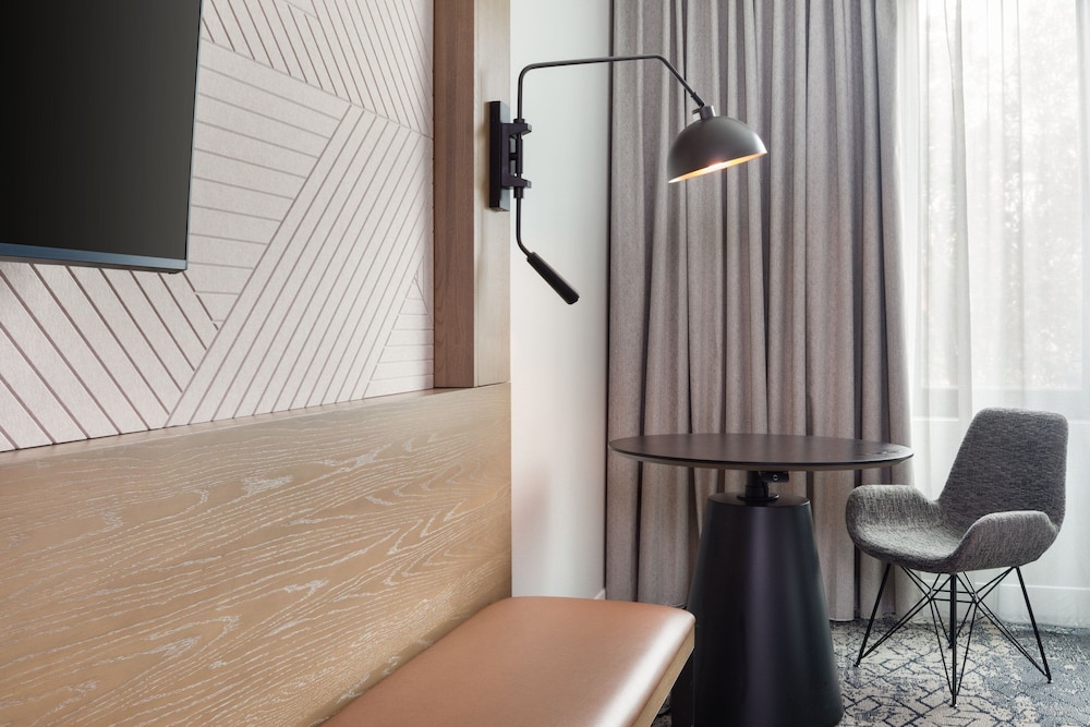 Sheraton Stonebriar Hotel - photo 8