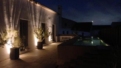 Molino Rehabilitado Con Gran Terraza Y Piscina — Paterna