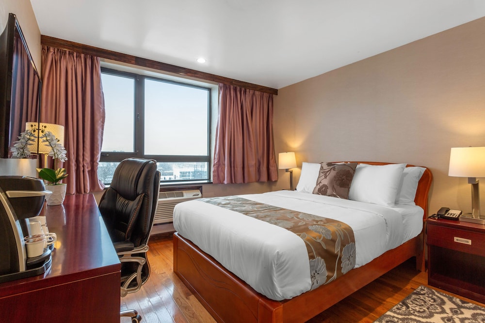The L Hotel Brooklyn NY - photo 12