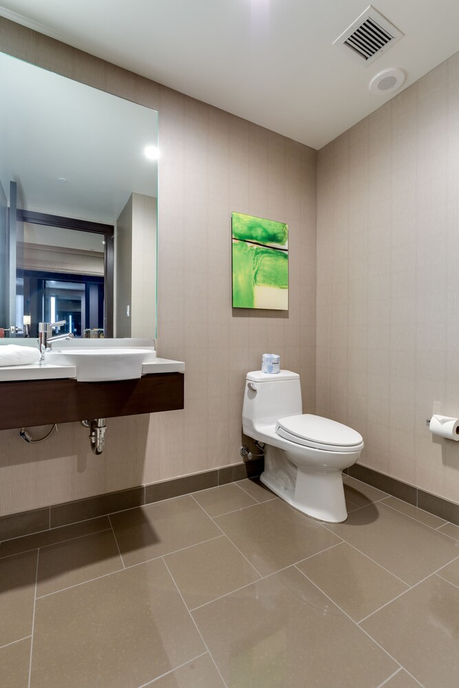 Secret Suites at Vdara - photo 108